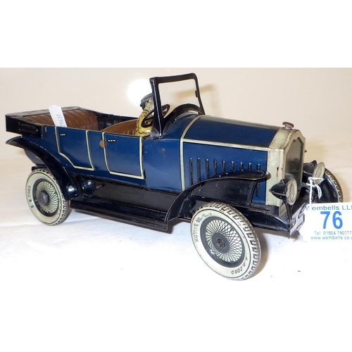 Lot 76        