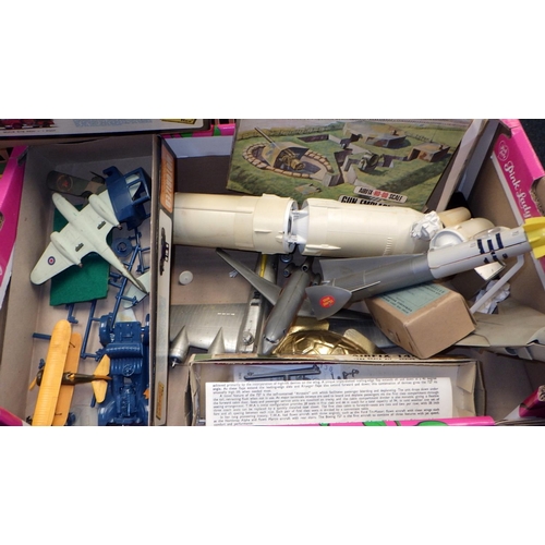 89 - A large qty of various model kits, most open and used
