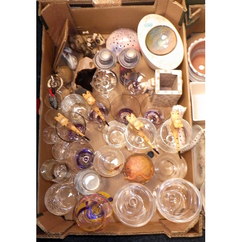 119 - A set of cast kitchen scales and weights together with earthen ware flagon, mixing bowls, Epns flat ... 