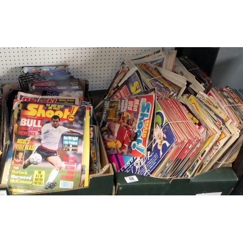 68 - A Large qty of Football magazines, Shoot, 90 Minutes etc together with a qty of Leeds Utd match day ... 