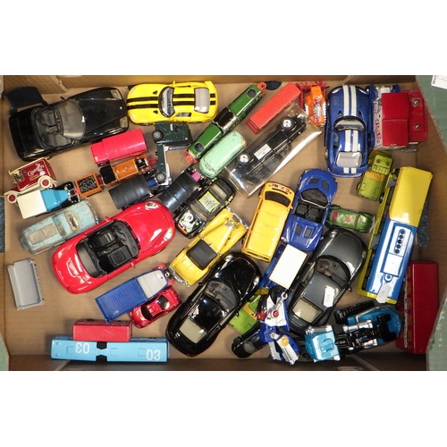 86 - A large qty of various used die cast vehicles (3)