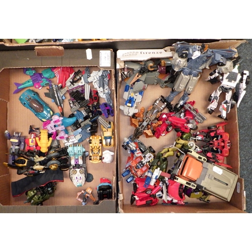 144 - A large qty of Transformer toys / figures (4)