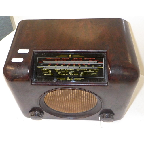 106 - A Vintage Bush radio, no cable