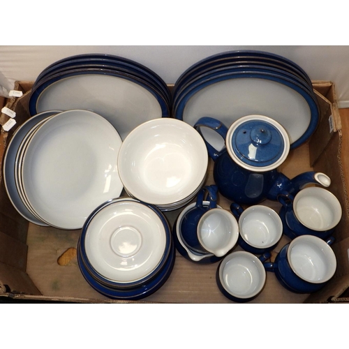 186 - A large qty of Denby table ware