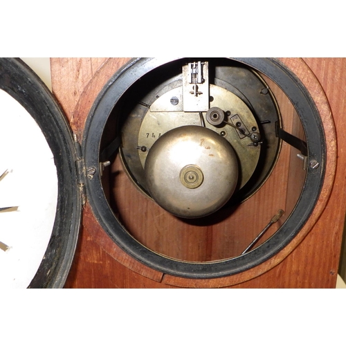 190 - Two mantle clocks