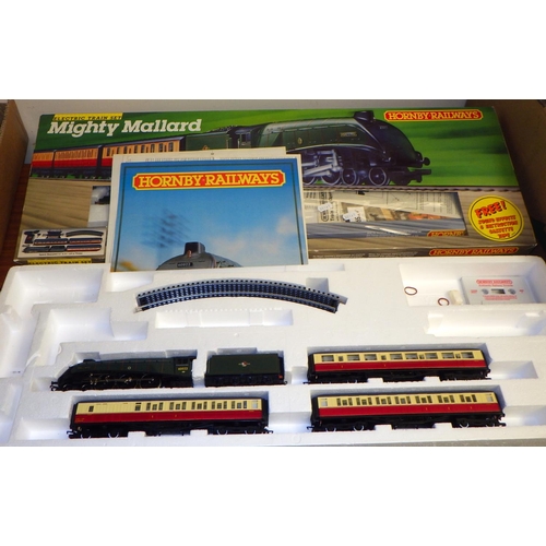 398 - Hornby Railways The Flying Scotsman and the Mighty Mallard train sets, incomplete missing track & ac... 