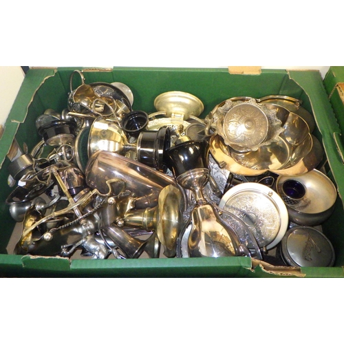 141 - Metalwares incl silver plate and brass.  (3)