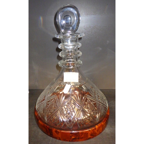 163 - A large ships decanter together with 5 further decanters (6)