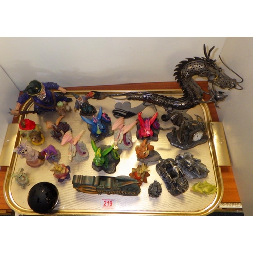 219 - A qty of various wizard figures to include Mark Locker, Entchantica etc