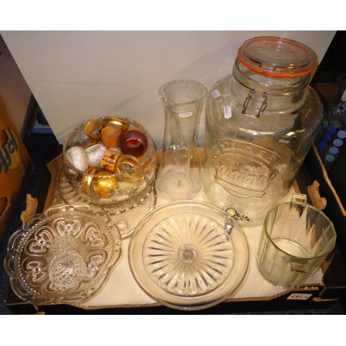 235 - Misc glass ware to include Kilner drinks dispenser, cake stands etc (2)