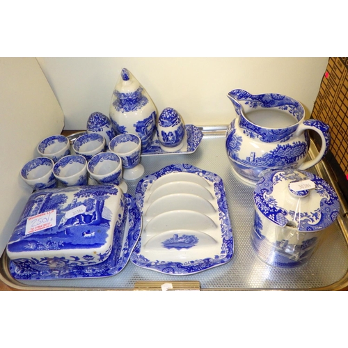 250 - A Spode Italian breakfast set (2)