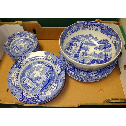 251 - A qty of Spode Italian table ware (2)