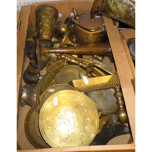 374 - A qty of brass and other metalware.  (3)