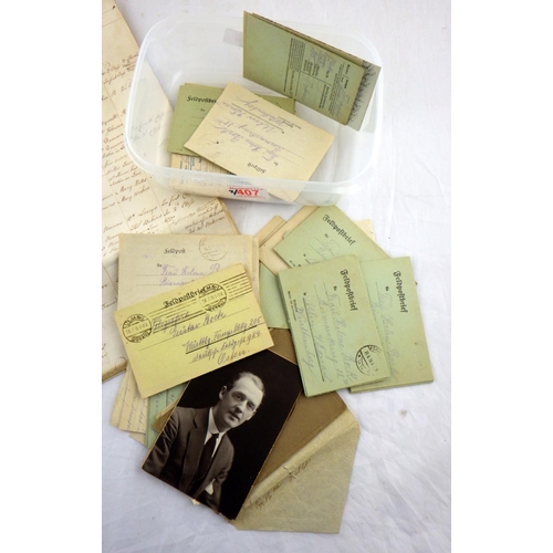 407 - A qty of German First World War military interest Feldpostbrief cards together with a qty of vintage... 