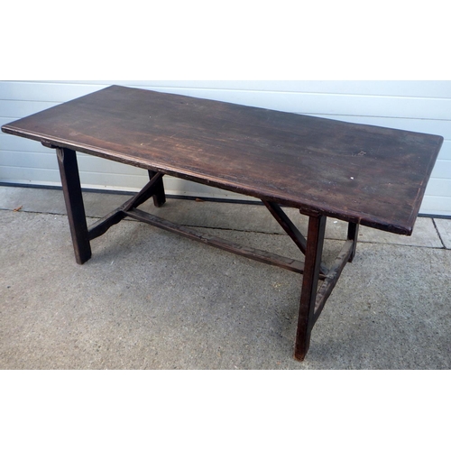 825 - A rustic tavern table 77 x 190cm AF