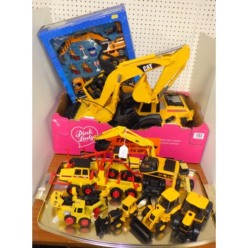 103 - A group of various JCB, heavy machinery etc (2)