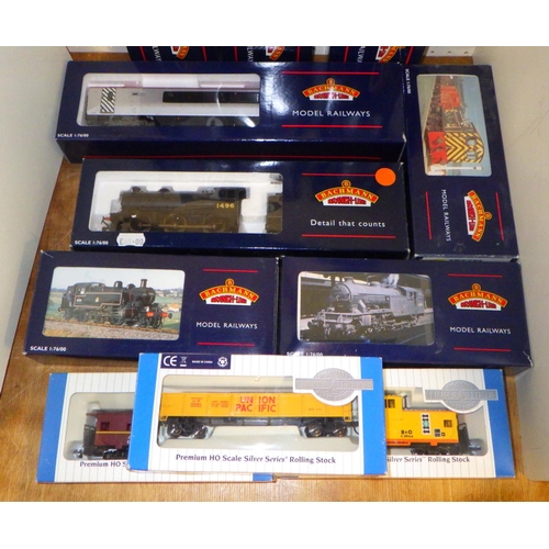 120 - Eleven Bachmann boxed Locos, carriages etc 
All models have been out of the boxes and used, sold as ... 