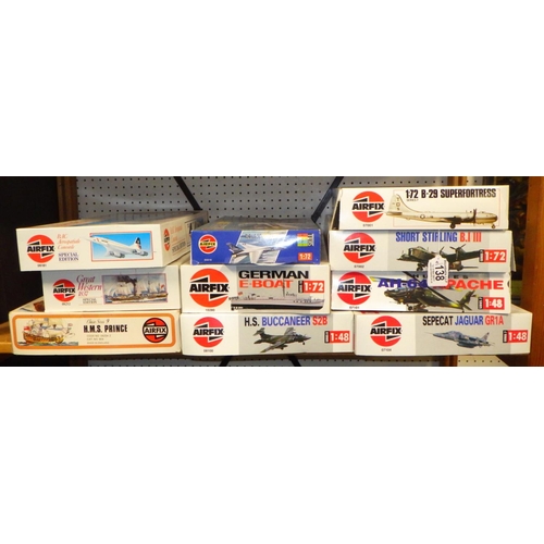 138 - 10 Airfix models, Special Edition, series 7, 10 & 8 etc  (10)
All models have been opened, sold as s... 