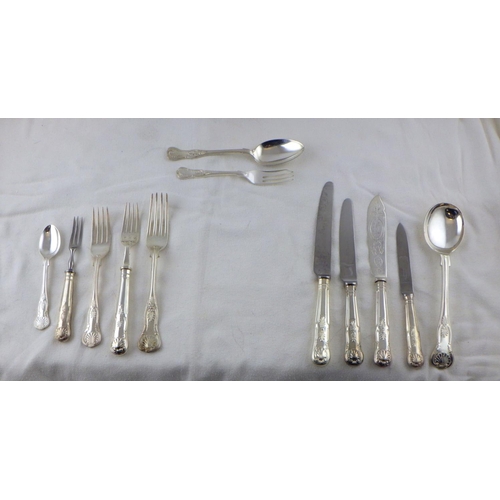 166 - Kings Pattern cutlery to include
12 soup spoons, tea spoons, desert forks, fish knives, desert spoon... 