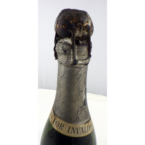 29 - Pale Dry Creaming - Epernay-France - Extra Dry for Invalids - Vintage 1904, a single demie bottle.