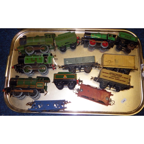 255 - A Hornby Meccano train train set ad accessories  (3)