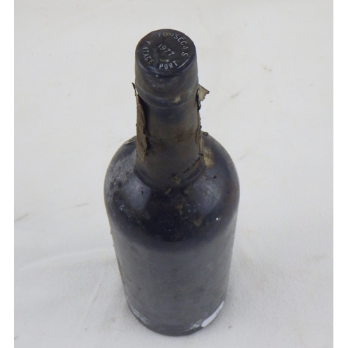 49 - Fonseca 1977 Vintage Port, a single 0.75lt bottle.   Ex. the wine cellar of a gentleman.