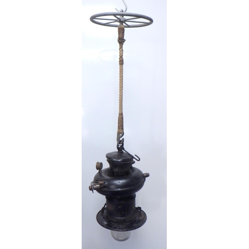 790 - A vintage German peteromax lamp