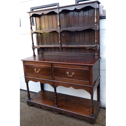 794 - An oak dresser