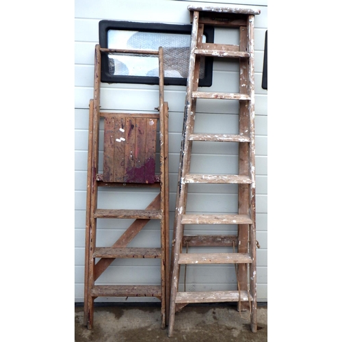 803 - Two sets of step ladders together with a set of aluminium ladders & a wicker basket (4)