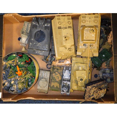 132 - A large qty of Airfix, Matchbox etc part built tanks together with various soldiers (3)
All models h... 