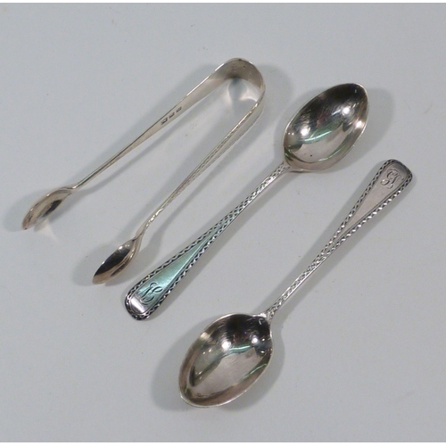 20 - A cased set of six silver teaspoons with matching tongs, early 20th cent; a cased set of six silver ... 