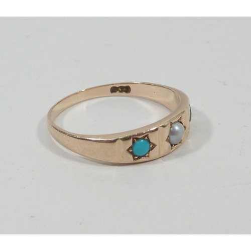 31 - A band ring, yellow metal marked 15ct set with turquoise and pearl.