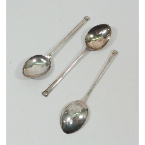 46 - A cased set of six Victorian silver apostle coffee spoons, each 100mm long; another cased set of six... 