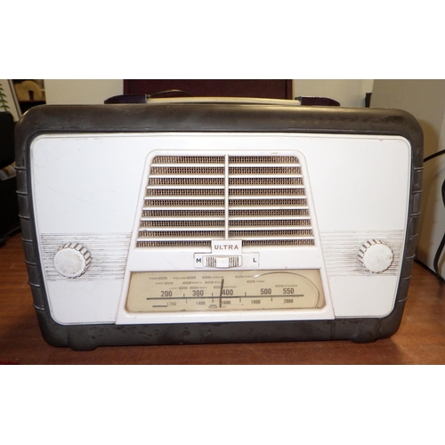 294 - Three vintage radios: Roberts, Vidor & Ultra