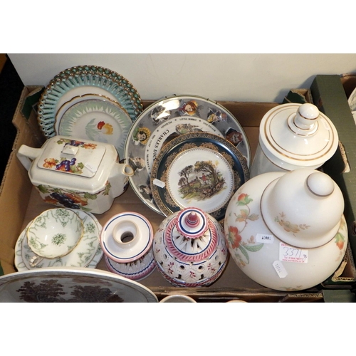 337 - A large qty of various ceramics to include jug & bowl, wall plates, tureens, etc (qty)