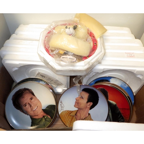 339 - A collection of Cliff Richard Danbury mint plates together with further collector's plates (2) some ... 