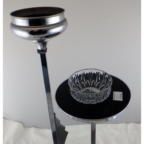 60 - A Chrome plated Art Deco style stand together with a Farber ware coffee set (5)