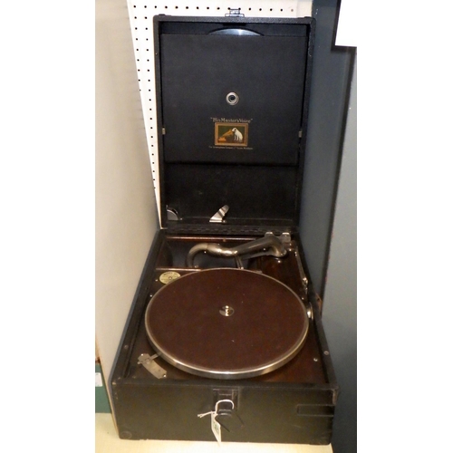 94 - A HMV table top winu gramophone