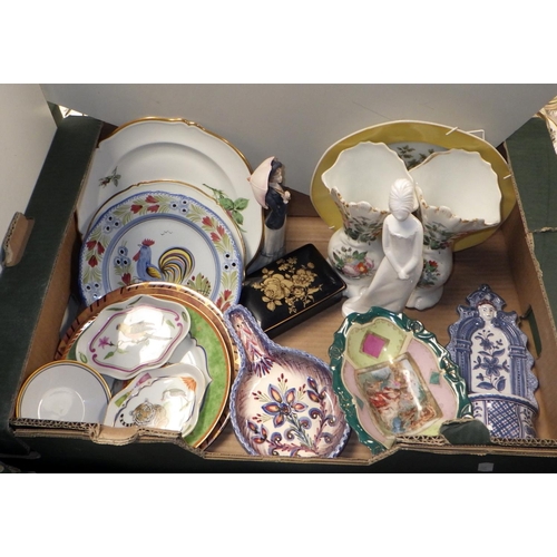 156 - A qty of misc ceramics to include Spode figure, Chase plates & pin dishes, etc