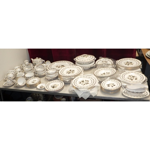 160 - An extensive Royal Worcester Bernina dinner & tea service