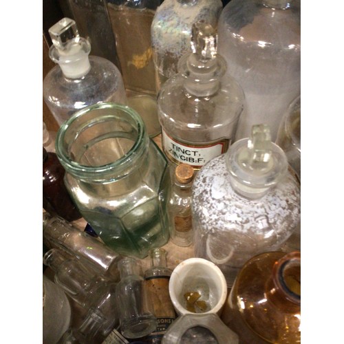 142 - A group of misc poison bottles