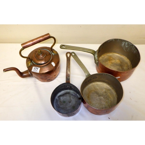 177 - A copper kettle together with three graduated copper pans