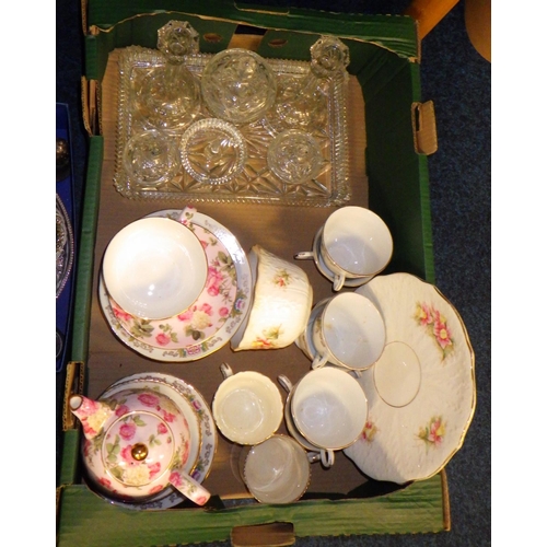 271 - A Qty of misc ceramics to include Royal Albert Country Rose, metal wares and Lps