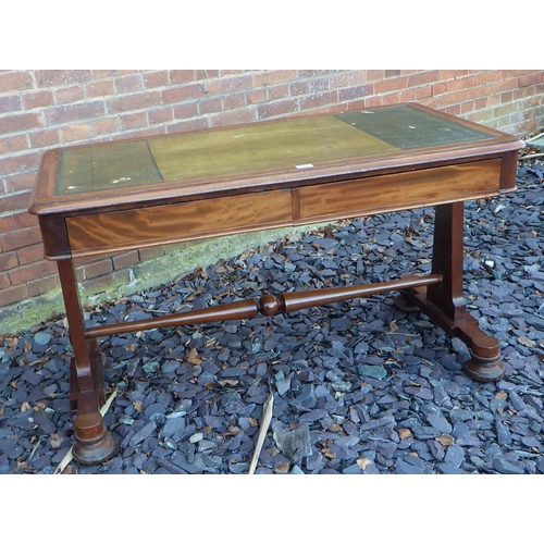 537 - A Victorian mahogany writing table with green leather inset top, later drawer lining, 122cm wide, ex... 