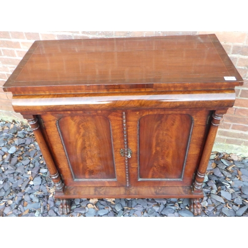 539 - A Geo IV mahogany chiffonier on claw feet, top re veneered, 92cm wide, missing gallery, ex The Retre... 