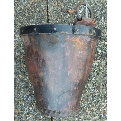 567 - A leather fire bucket, ex The Retreat (22)