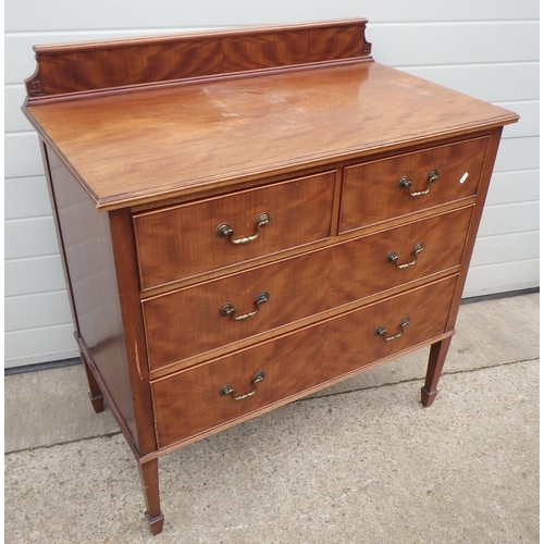 623 - An Edwardian mahogany chest of drawers, 96cm wide