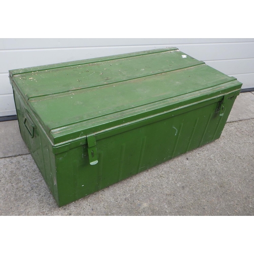 719 - A green painted metal trunk, 98cm wide