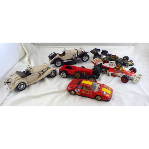 107 - A group of 6 various collectable cars af (6)   628833