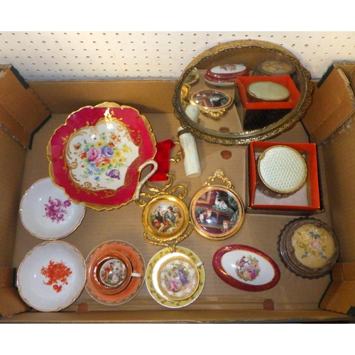 134 - A group of continental porcelain, mirrored tray etc 627635